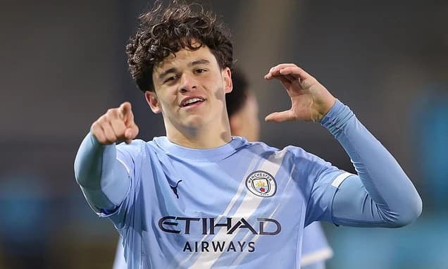 Manchester City academy star learning off Erling Haaland reveals how battle with crosstown rival is