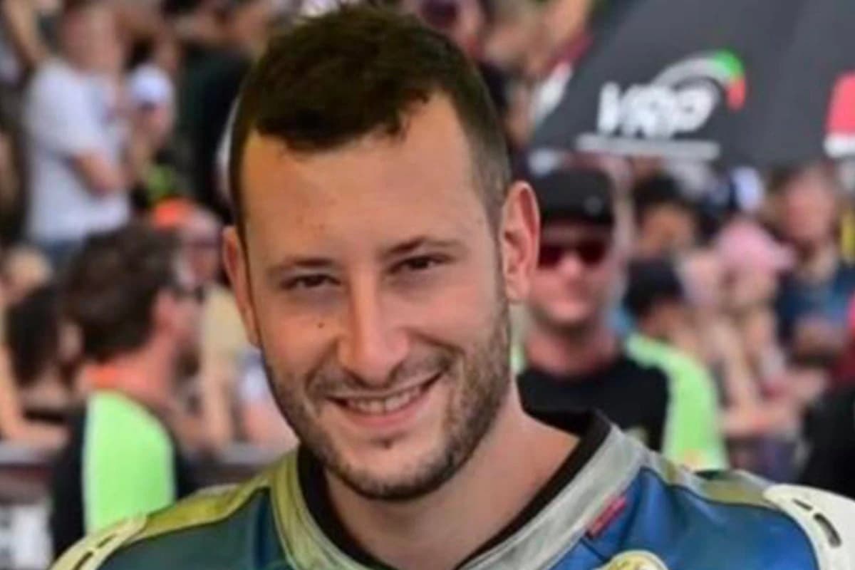Manx Grand Prix rider Mauro Poncini dies in qualifying crash