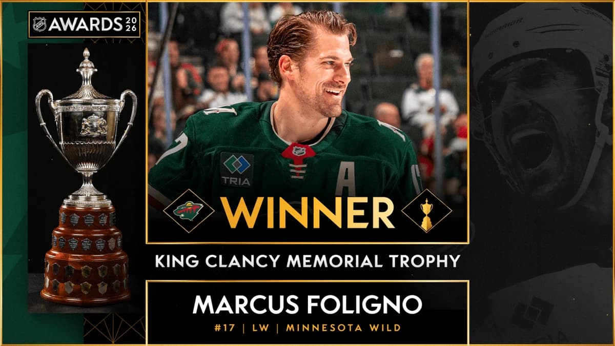 Marcus Foligno surprised with King Clancy Trophy by brother at hospital