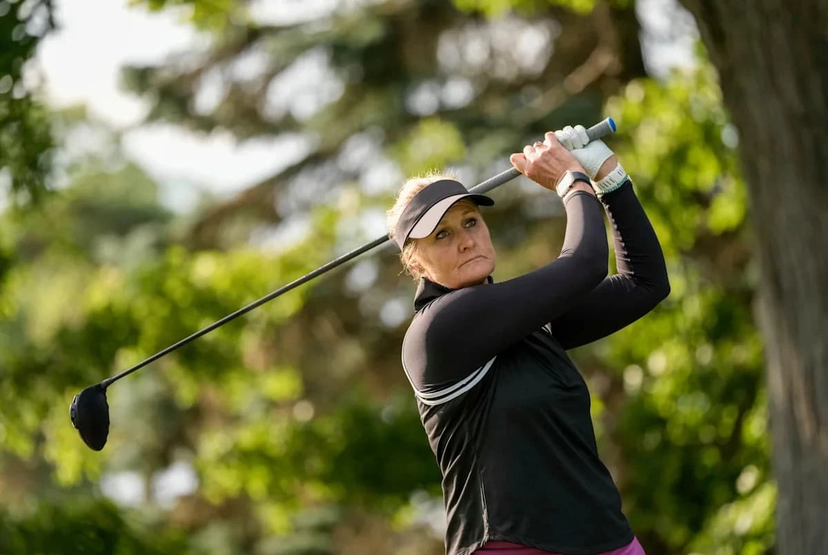 Maria McBride surges to lead in Ann Arbor, but Annika Sorenstam lurks