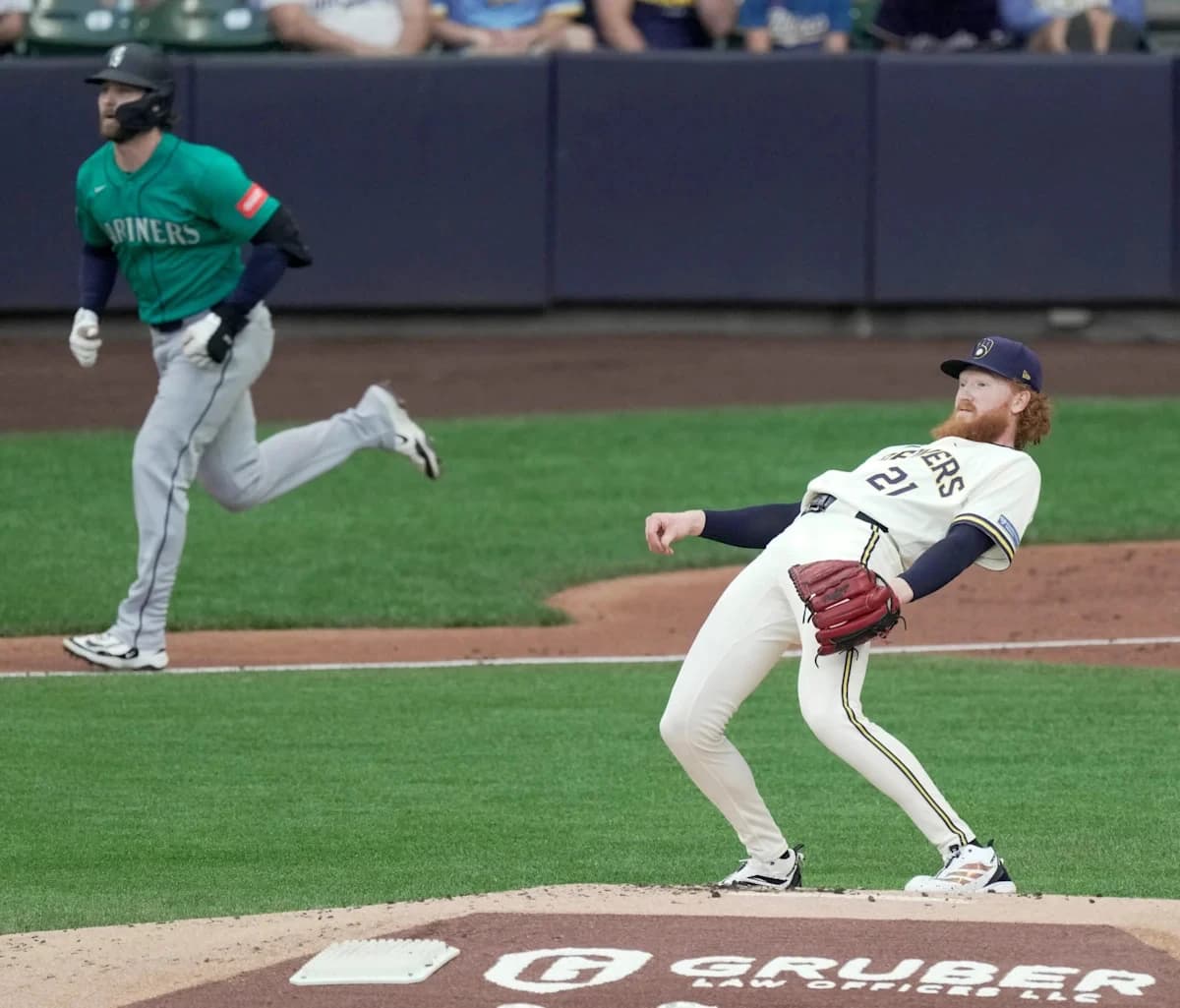 Mariners try again, succeed in 7-5 win over Brewers