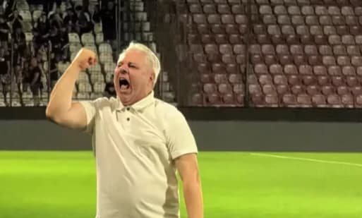 Marius Șumudică a intrat pe teren și a făcut show, după CFR Cluj - FCSB 1-0. Ce i-au scandat fanii