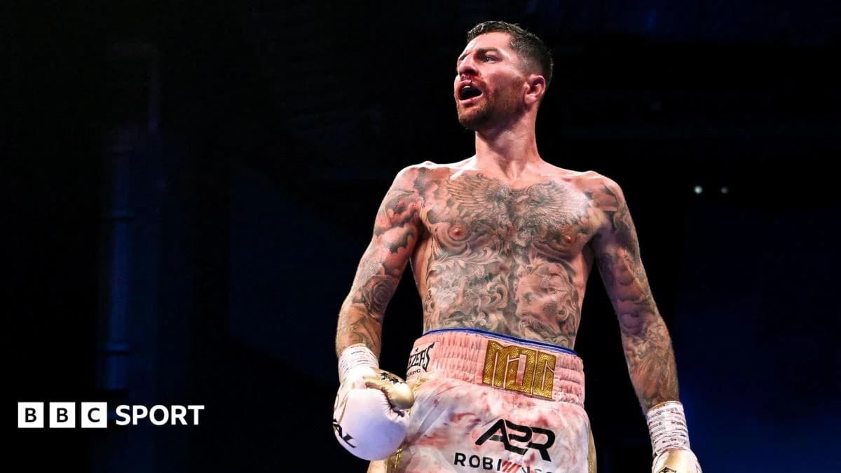 Mark Chamberlain vs Pierce O'Leary: Briton beats Irishman to take IBO light-welterweight belt