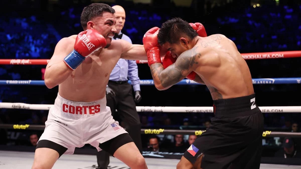 Mark Magsayo stumbles against Andres Cortes in second Zuffa outing