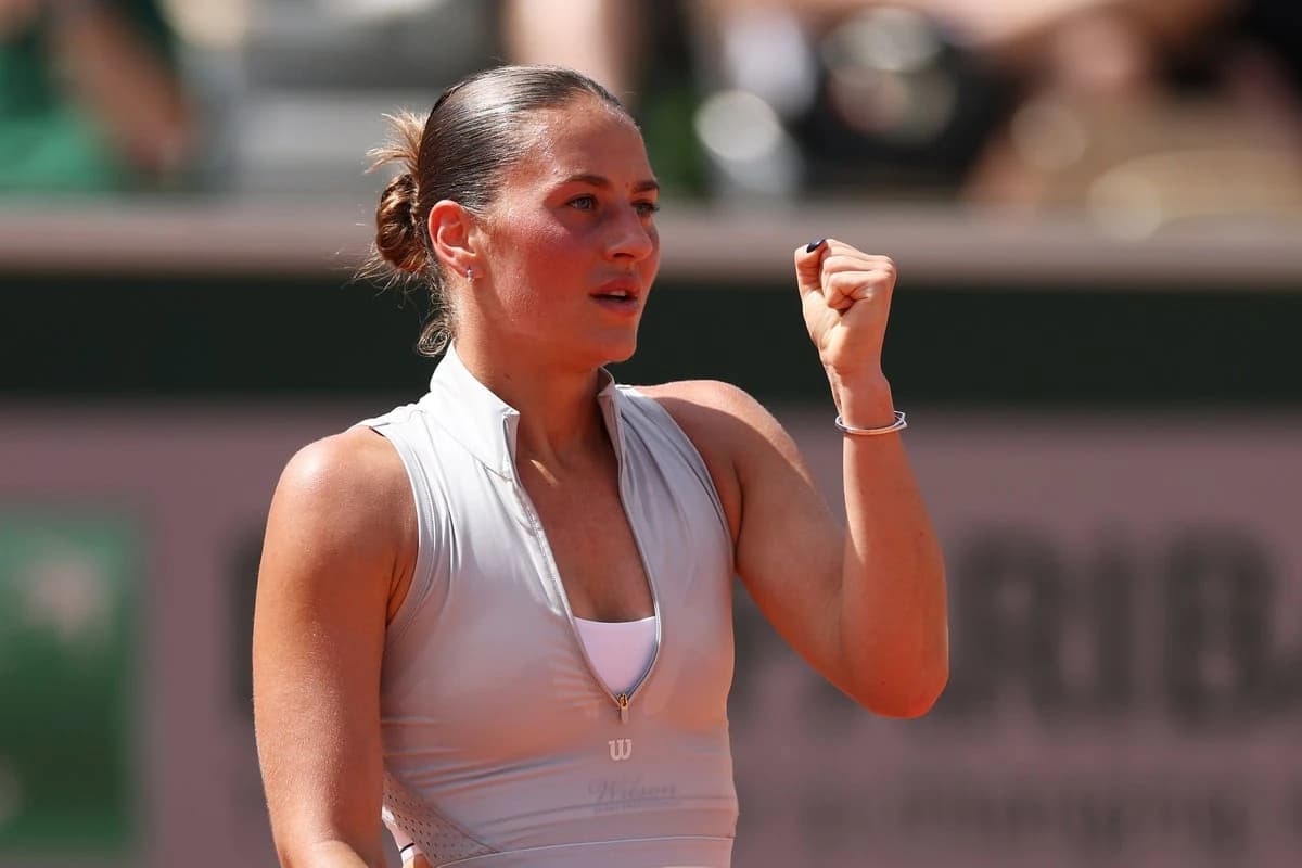 Marta Kostyuk wins ‘one of the most difficult matches’ after missile strike near parents’ home