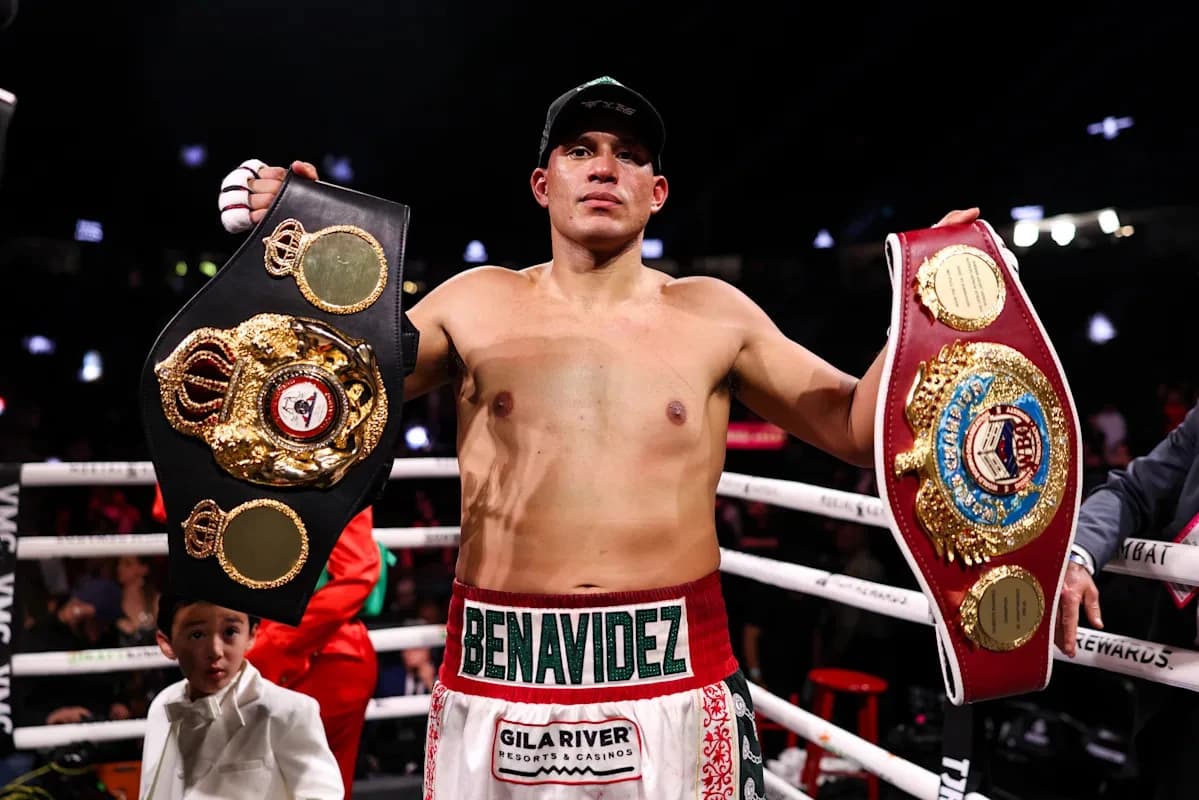 'Masterpiece': David Benavidez's brutal win over Zurdo Ramirez sets off boxing world