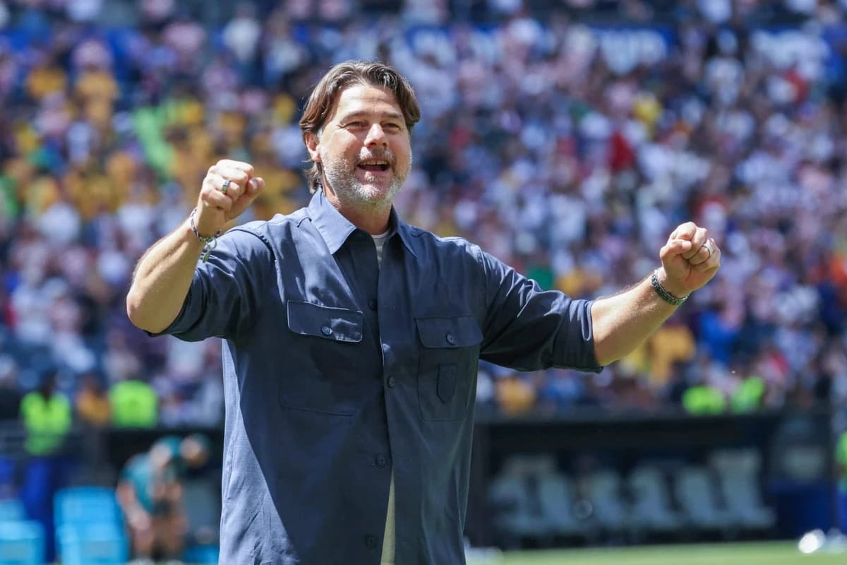 Mauricio Pochettino offered contract extension to lead USMNT for second World Cup cycle - The Athlet