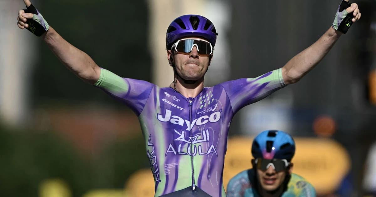 Mauro Schmid, victorie din evadare în etapa a 13-a din TDF! Pidcock, aproape de podium la general