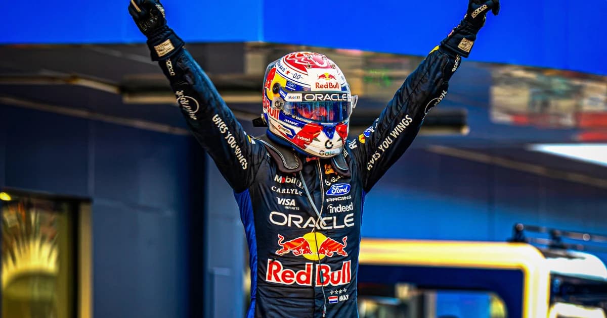 Max Verstappen câștigă Marele Premiu al Bahrainului, într-o cursă haotică, întârziată de ploaie. Ham
