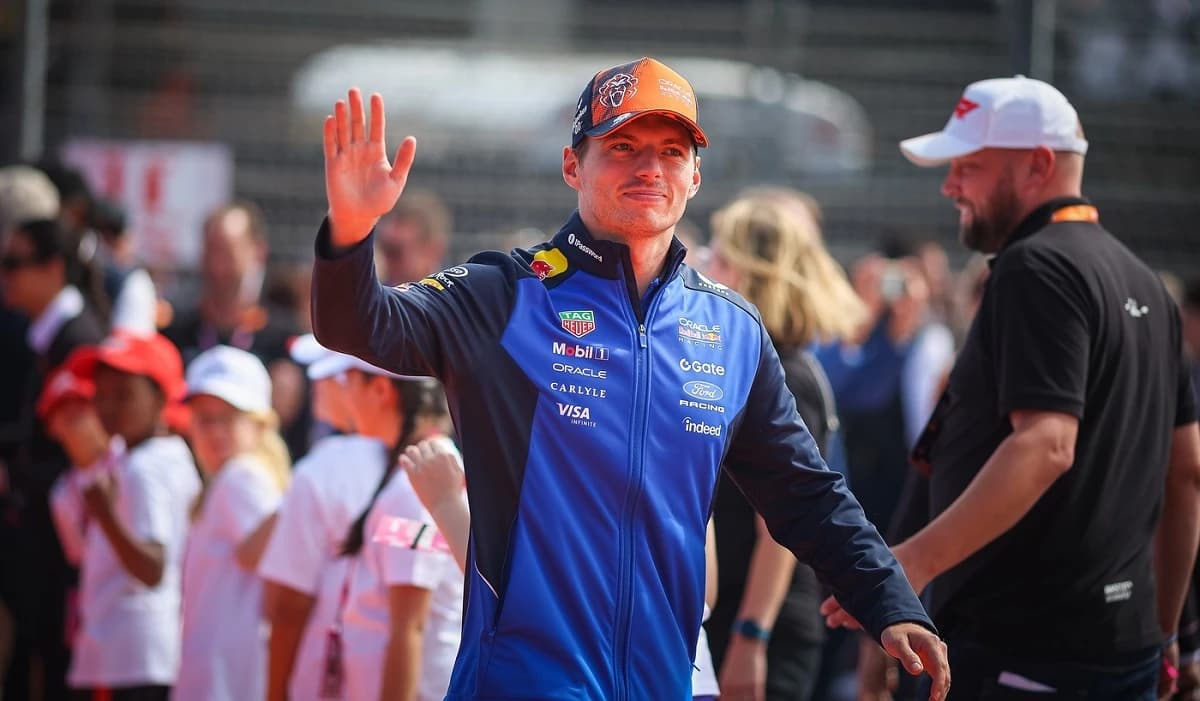 Max Verstappen, cursă inedită la Silverstone! Va concura împotriva a 100 de piloţi
