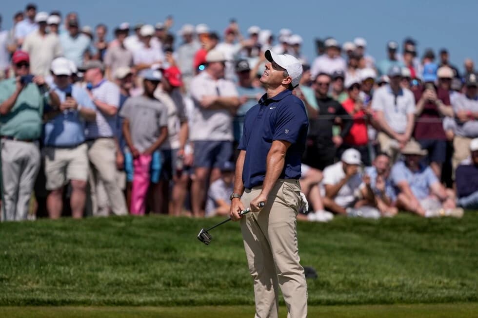 McIlroy has angry exchange with fan at PGA. Rahm, Smith, Schauffele also fade