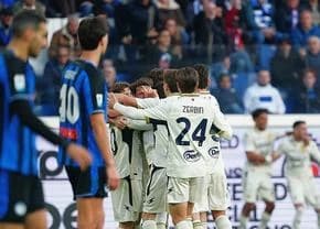 Meci nebun sub privirile lui Bîrligea, uitat pe bancă: 8 goluri în Atalanta - Frosinone!