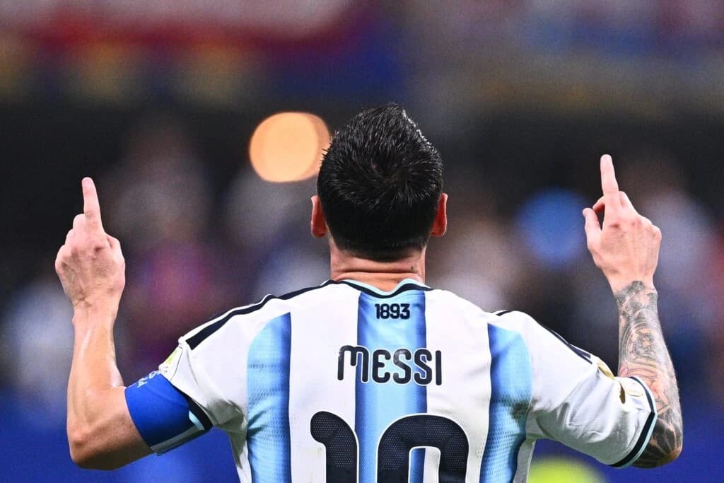 „Meciul care va defini o generație”. Așteptările celui mai important ziar din patria lui Messi de la