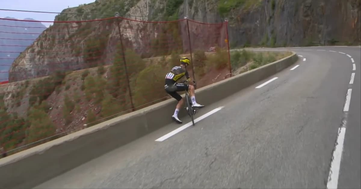 Medical Reports & Withdrawals Tour de France 2026 Stage 20 - Visma's Sepp Kuss almost crashes down r