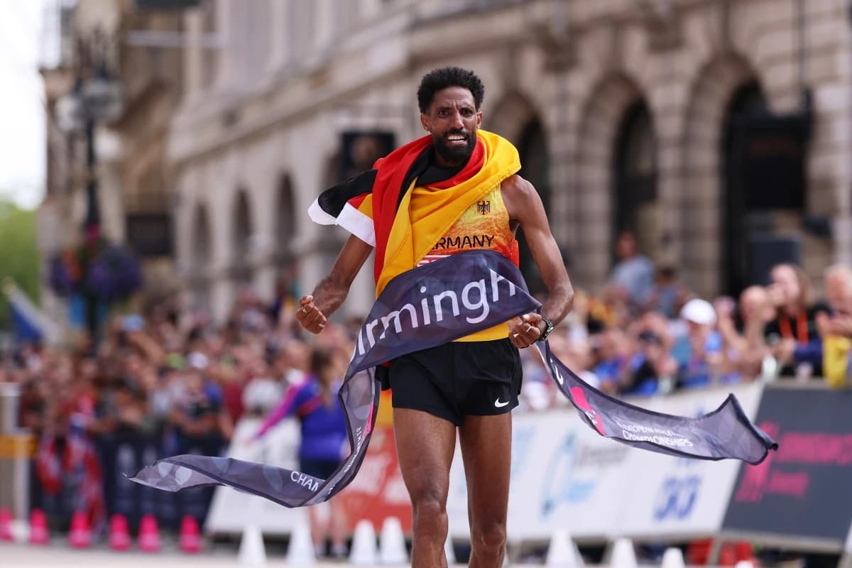 Men's marathon report | Petros wins gold in championship record