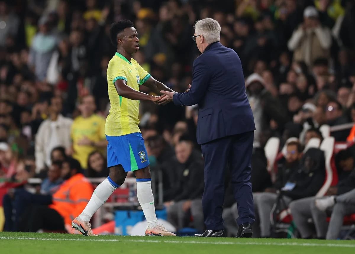 Mesajul lui Carlo Ancelotti pentru vedetele naționalei: „Nu am nevoie de un număr 1! Așa câștigăm Mo