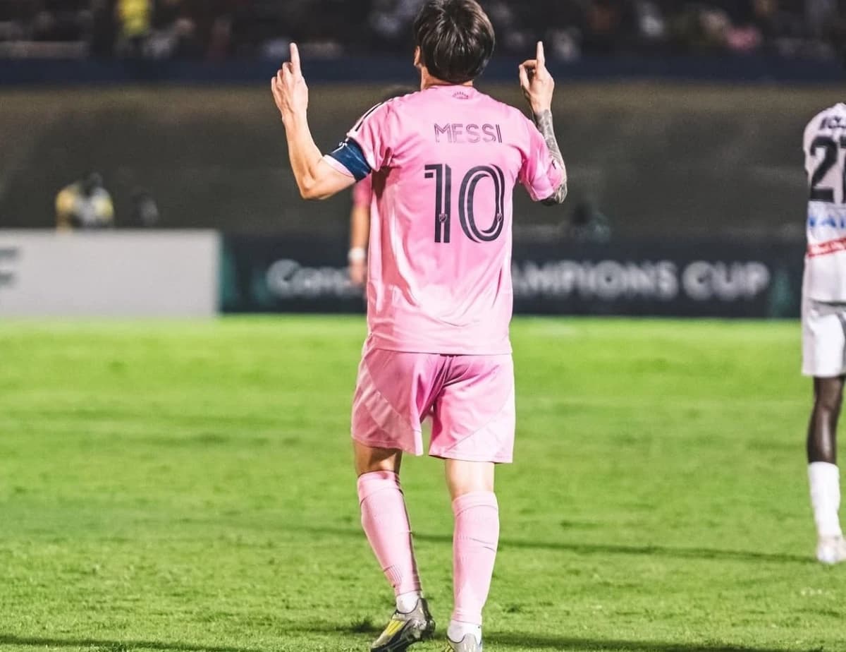 Messi a înscris din penalti, iar Argentina a învins Islanda cu 3-0 în ultimul meci de pregătire înai