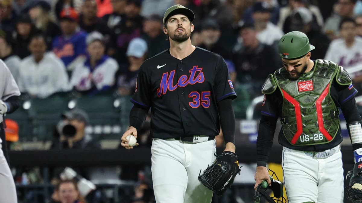 Mets pitcher Clay Holmes will be out 'a long time' after breaking leg on 111 mph comebacker vs. Yank