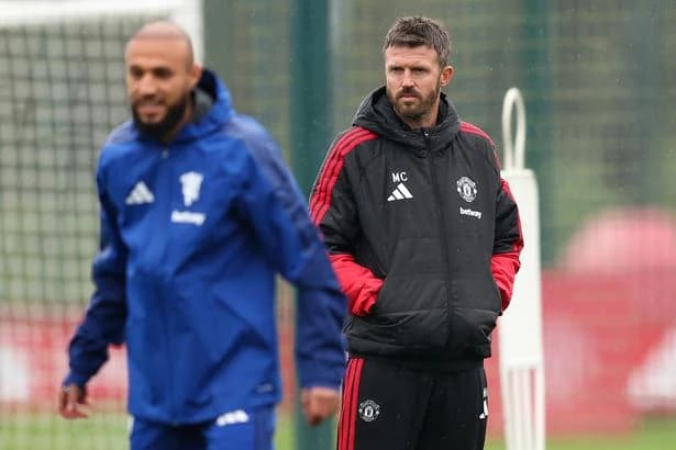 Michael Carrick rules five stars out of Como clash as Man Utd boss issues injury update