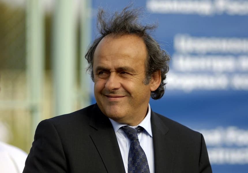 Michel Platini a depus plângere împotriva lui Gianni Infantino pentru trafic de influenţă şi denunţ