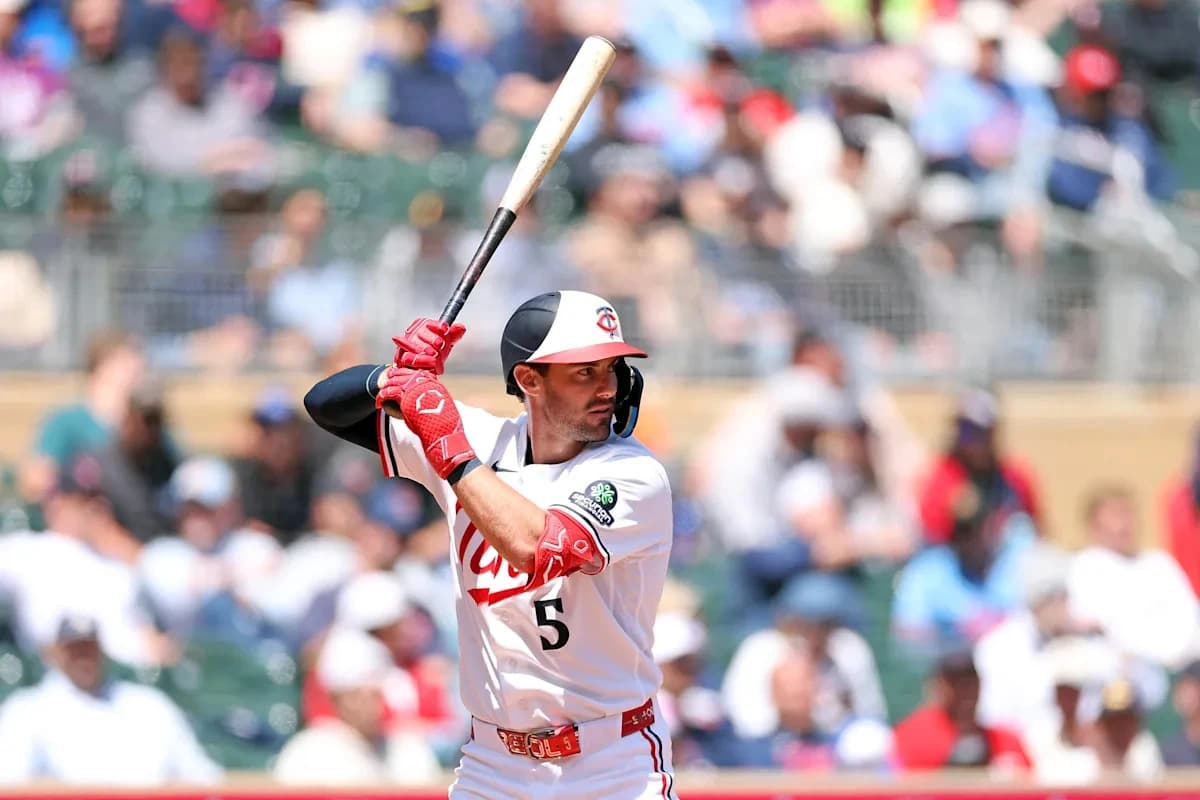 Minnesota Twins 4, Houston Astros 1: Double dinger daytime dominance