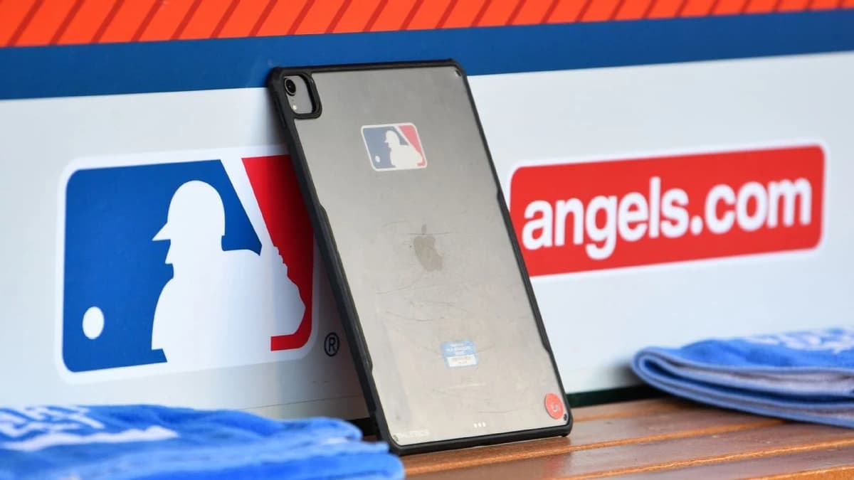 MLB disallowing AI usage on iPads in dugout