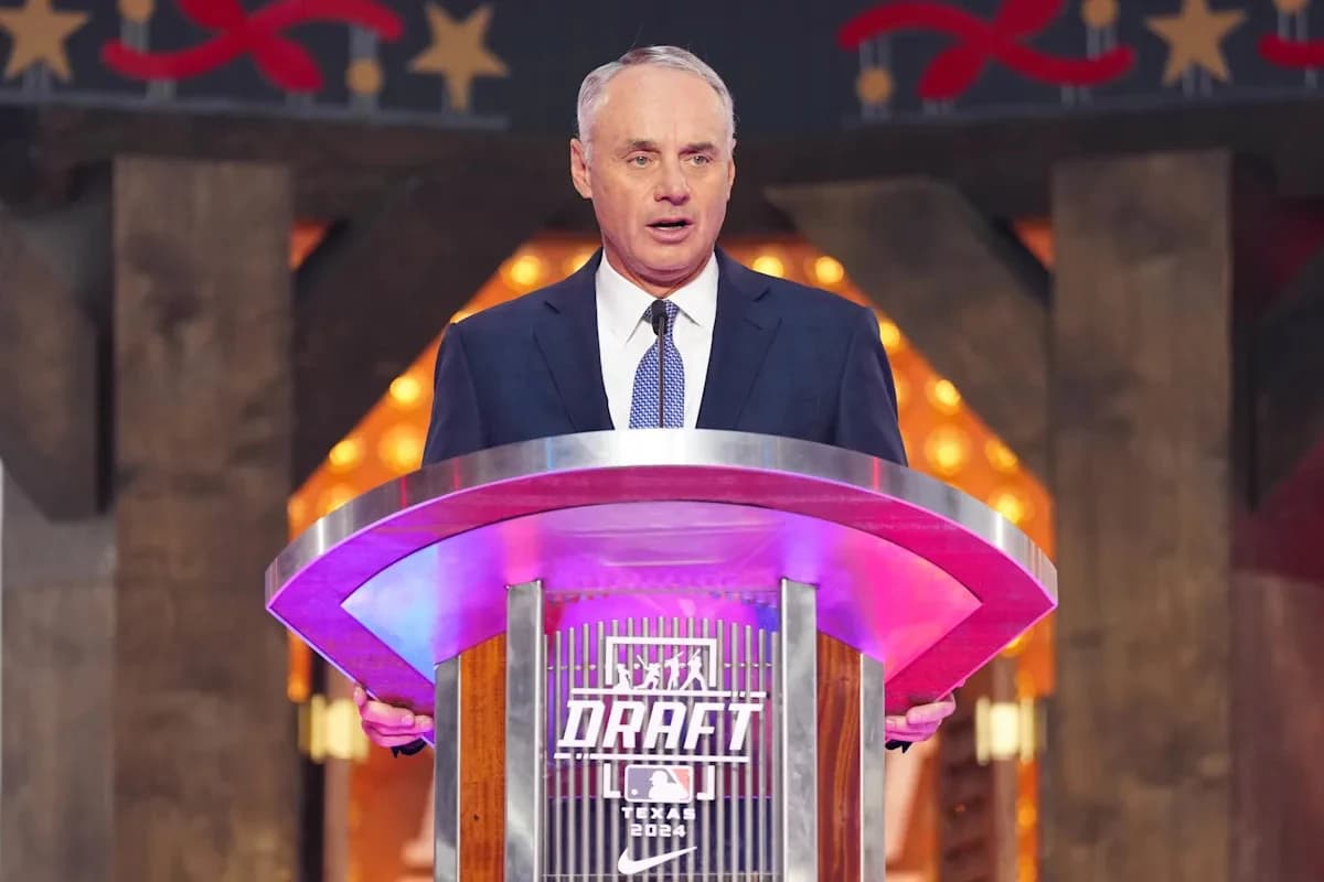MLB reportedly proposes drastic overhaul to draft, which would exclude high school players and cut r