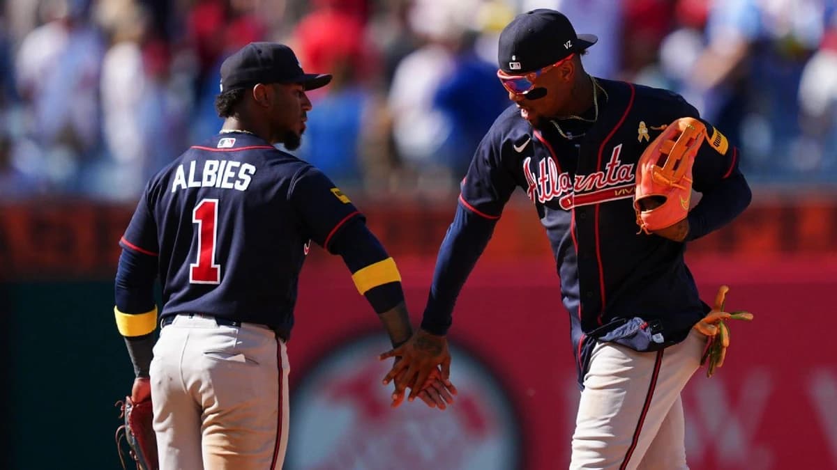 MLB September predictions: Playoff races, stat leaders, more