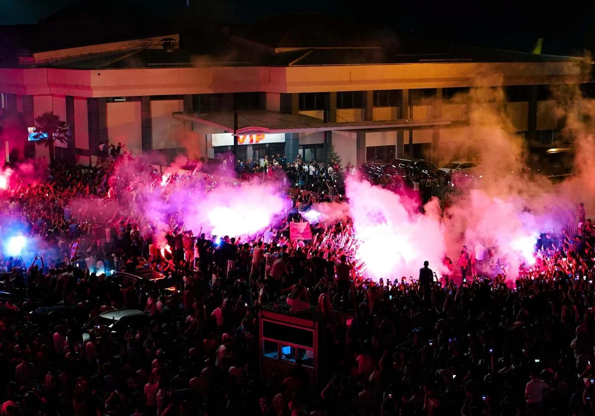 Mohamed Salah, întâmpinat de o mulţime imensă la Trabzon: „Nu am mai avut parte de o astfel de primi