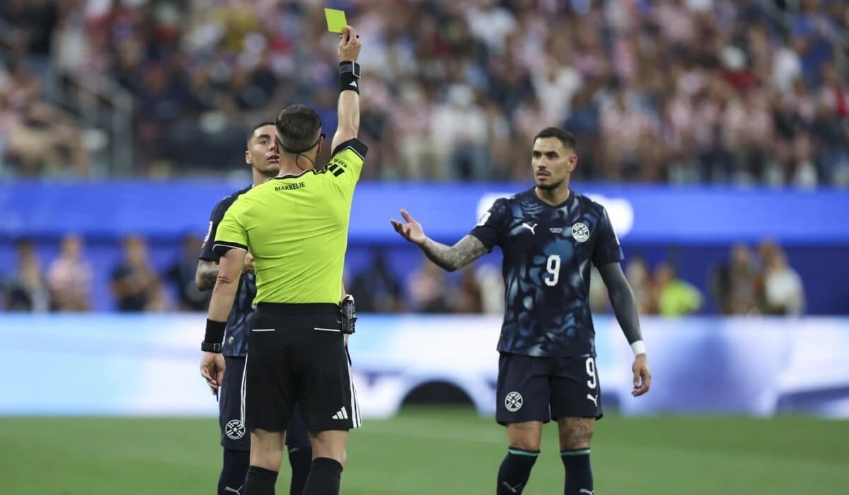 Moment fără precedent în fotbal! Faza de la Cupa Mondială care a adus aminte de gafa lui Radu Petres