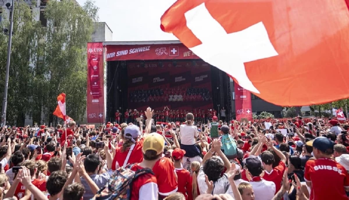 Moment incredibil la Zurich! Ce s-a întâmplat când pe scenă a ajuns Embolo, jucătorul eliminat cu Ar