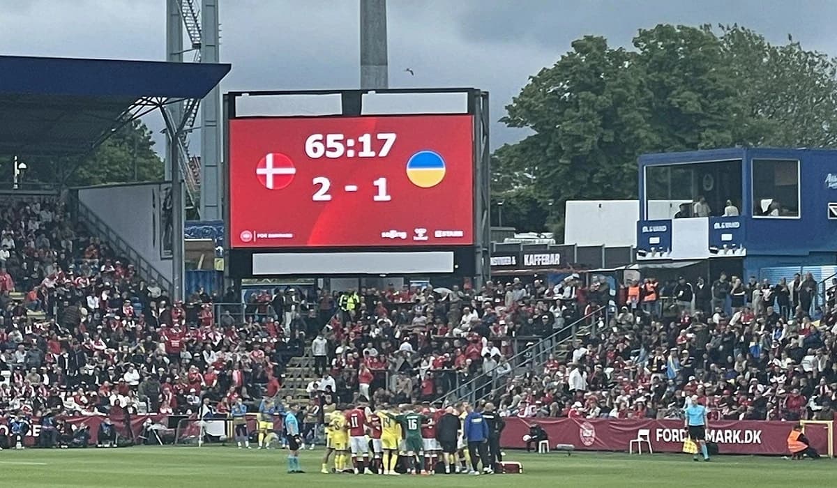 Momente teribile pe teren la Ucraina – Danemarca! Christian Eriksen s-a prăbușit pe teren, din nou,