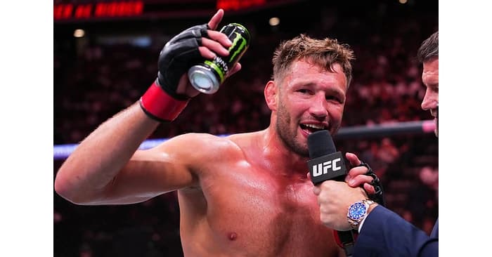 Monster Energy's Reinier Defeats Roman Dolidze via TKO in UFC Light Heavyweight Debut at UFC Fight N