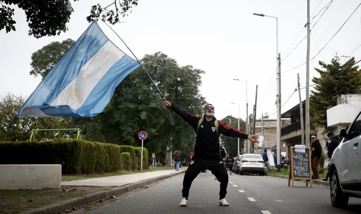 Motivul incredibil pentru care 13.000 de argentinieni au primit “interzis” la Campionatul Mondial, î