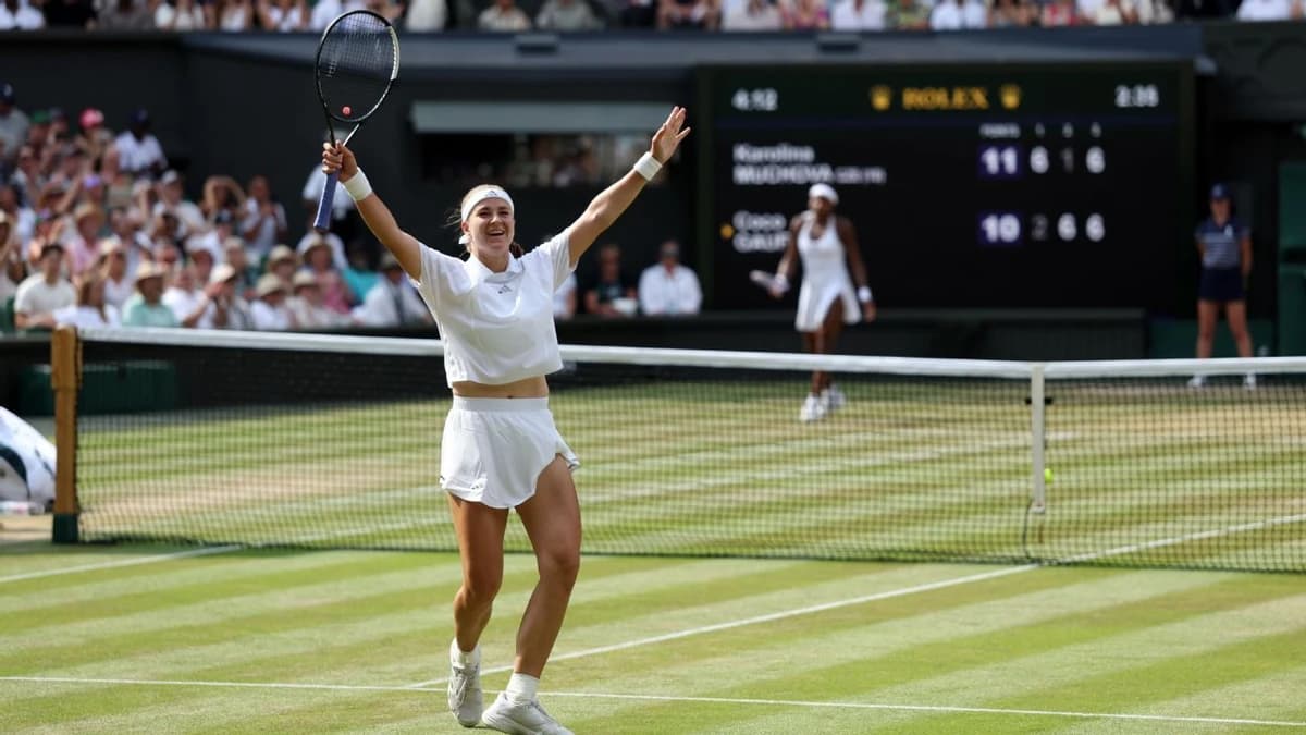 Muchova ends Gauff's run at Wimbledon in semis