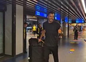 Muhar și Korenica au ajuns la București pentru a semna cu FCSB! » Imagini de la sosirea celor doi ju