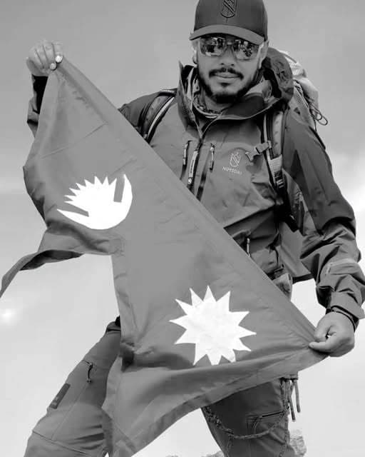 Muntele şi-a luat tributul. Renumitul alpinist Nirmal Purja a murit, după ce a fost prins de avalanş