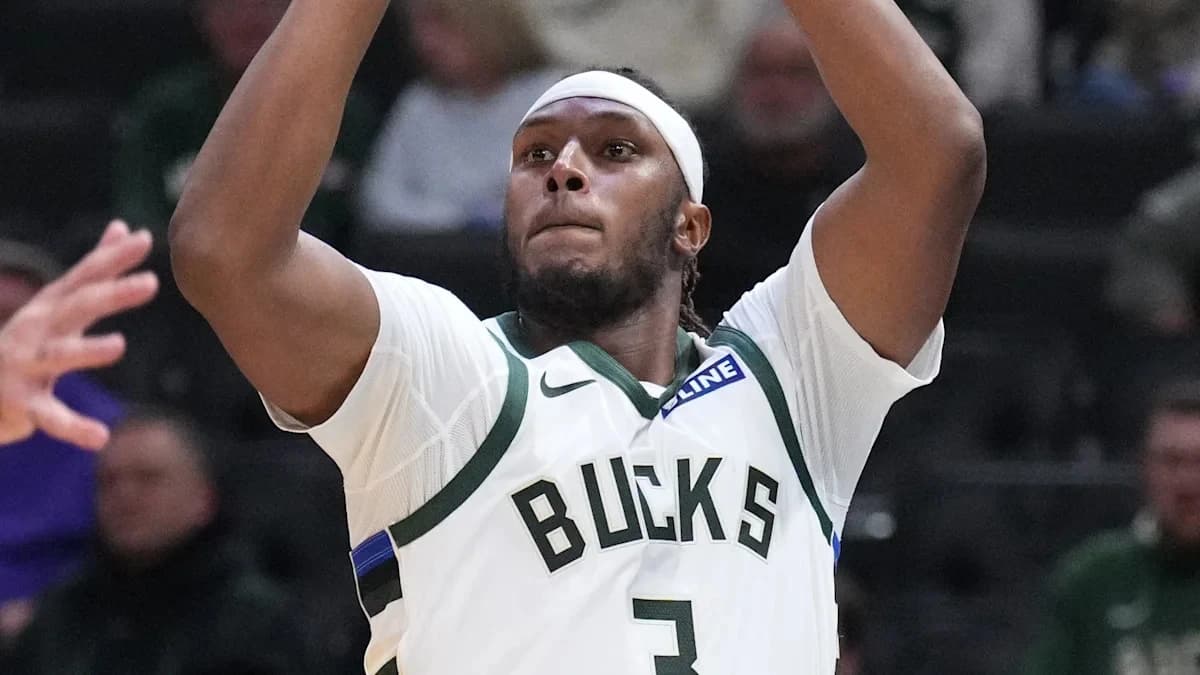 'Myles has been awesome': How Myles Turner is adapting to Bucks' changes
