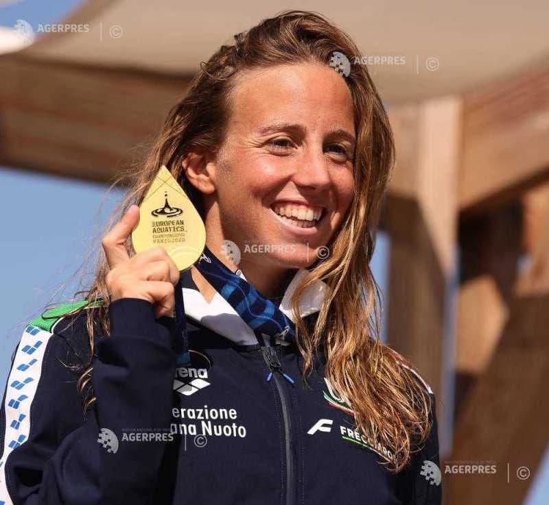 Natație: Italianca Ginevra Taddeucci, medaliată cu aur în proba de 5 km în ape deschise la Europenel