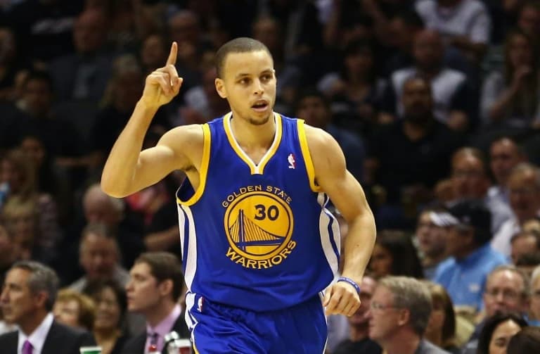 NBA star Curry signs 10-year deal with China's Li-Ning