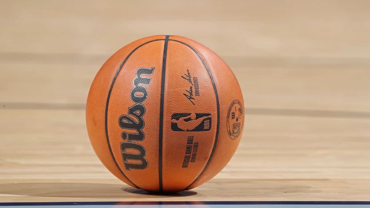 NBA tells sportsbooks to prohibit certain bets, restrict parlays
