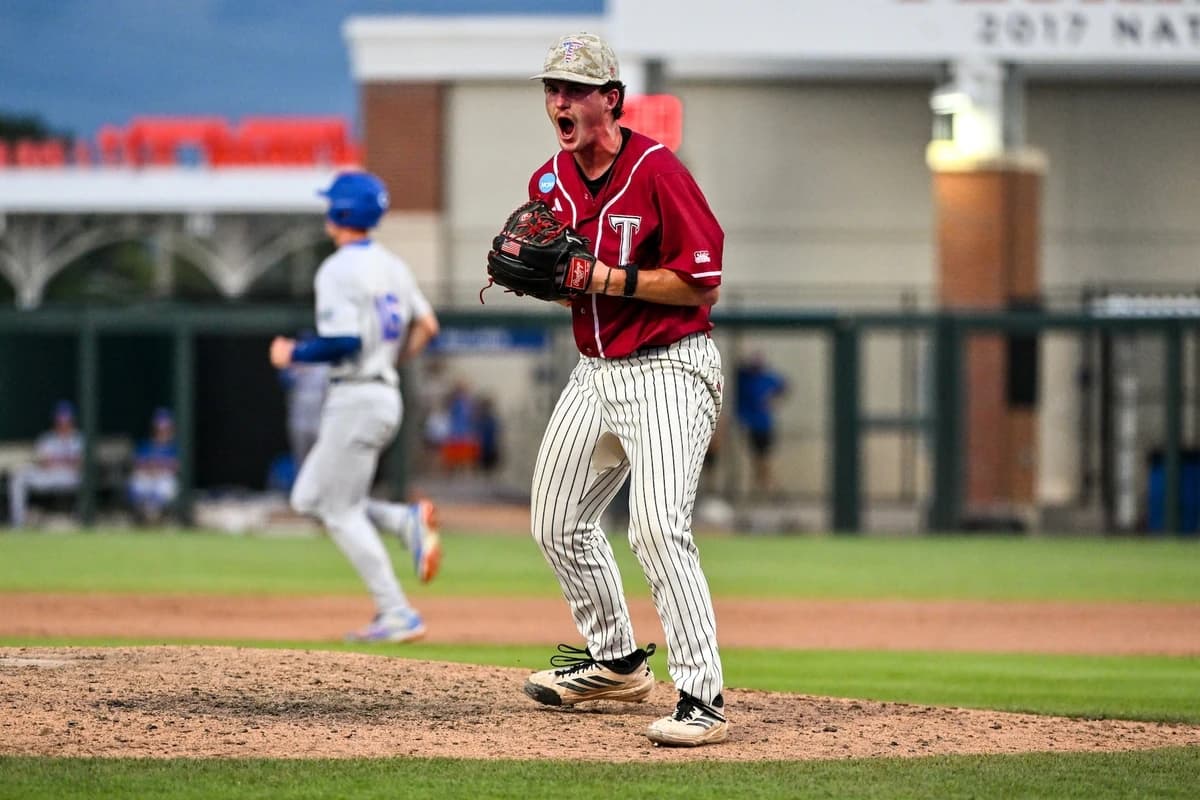 NCAA baseball regionals: Live updates, schedule, scores