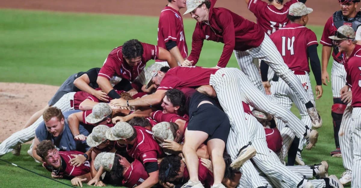 NCAA baseball tournament 2026: Schedule, scores and more for Super Regionals