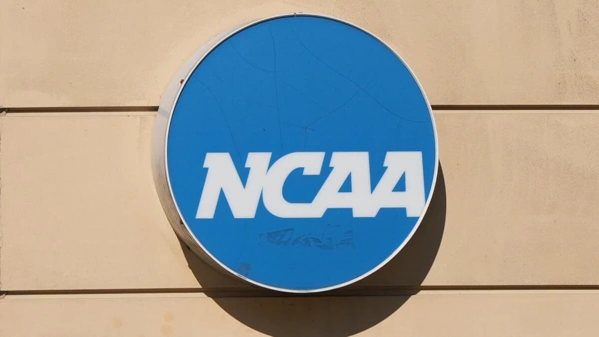 NCAA committee approves pushing college football Week 1 up into Week Zero slot beginning in 2027 sea