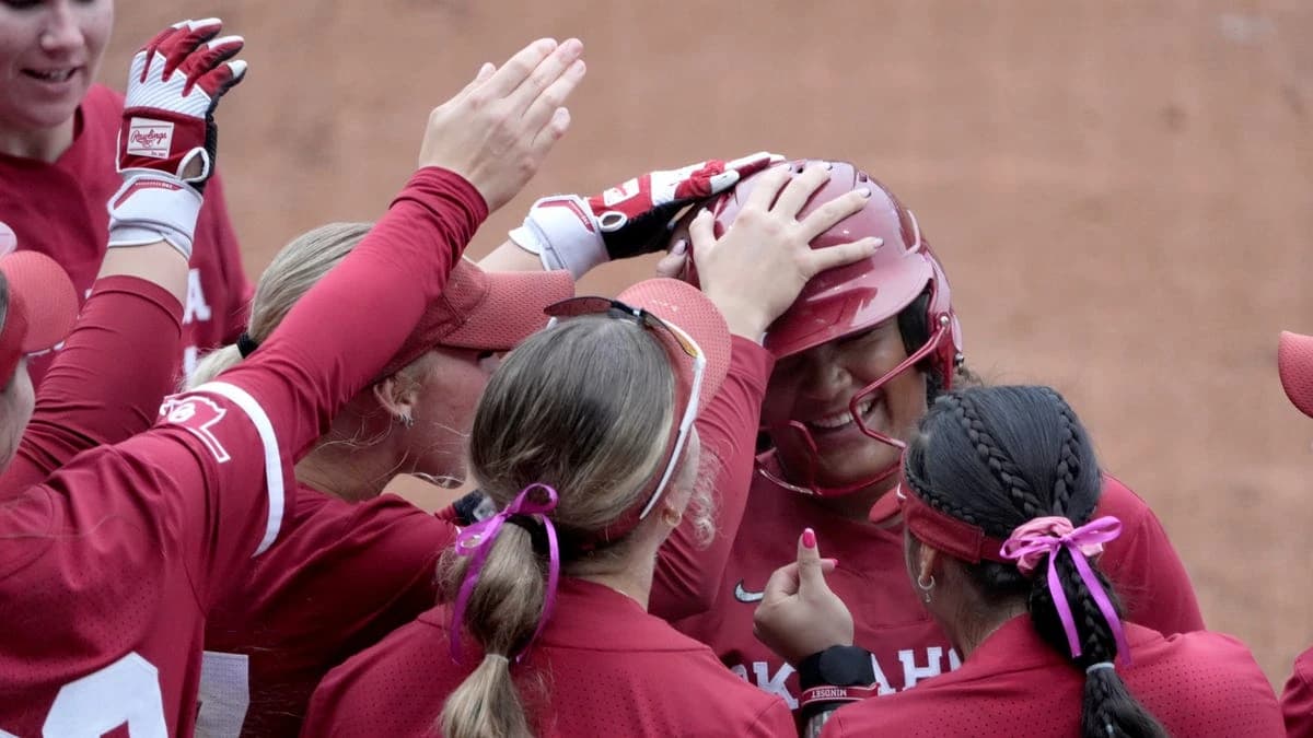 NCAA softball bracketology: Final predictions for 64-team bracket on Selection Sunday