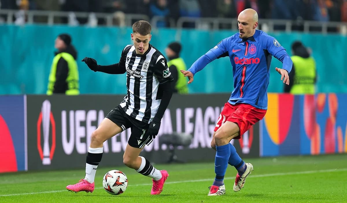Nebunie la fosta echipă a lui Răzvan Lucescu! Fanii lui PAOK s-au strâns la stadion și vor să opreas