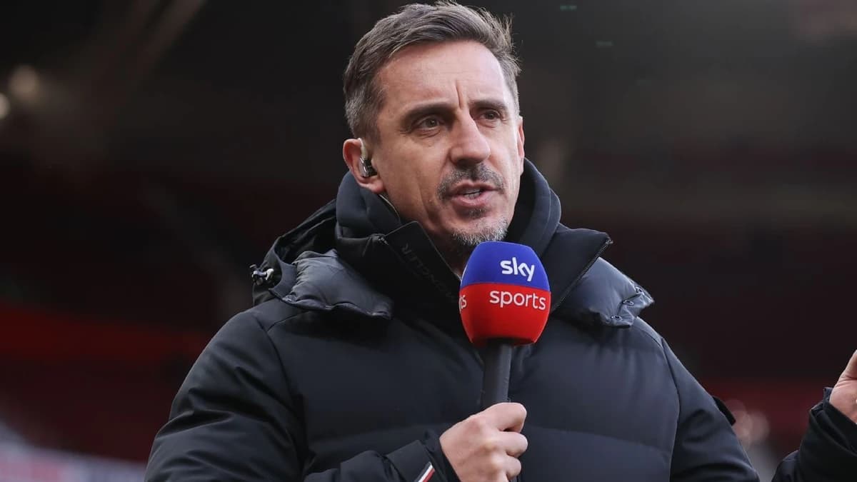 Neville: Some United players 'not professional'