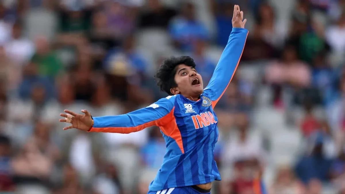 New World No. 1! Sree Charani dethrones England's Linsey Smith to top Women's T20I bowling ranking