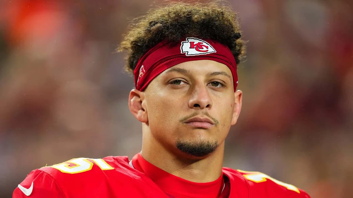 NFL news roundup: Chiefs uncertain if QB Patrick Mahomes (knee) will participate in OTAs
