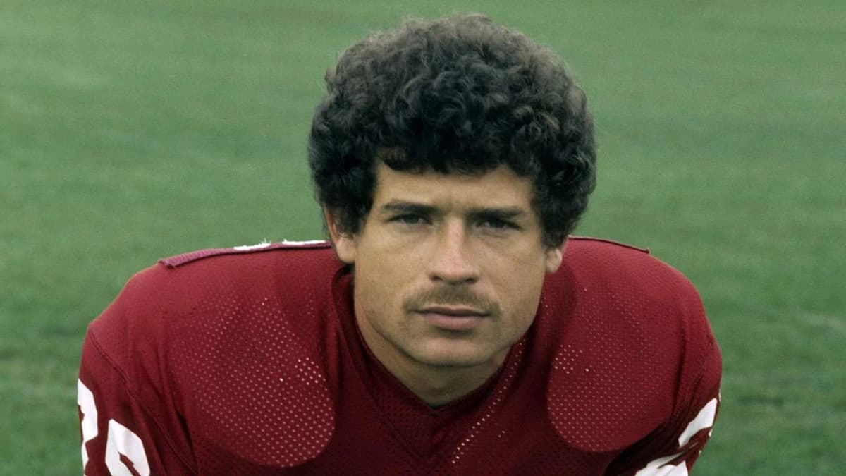 NFL news roundup: Washington to retire Riggins' No. 44; Brissett works out with Cards WRs amid dispu